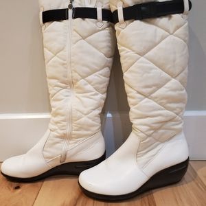 Rockport White Thinsulate boots